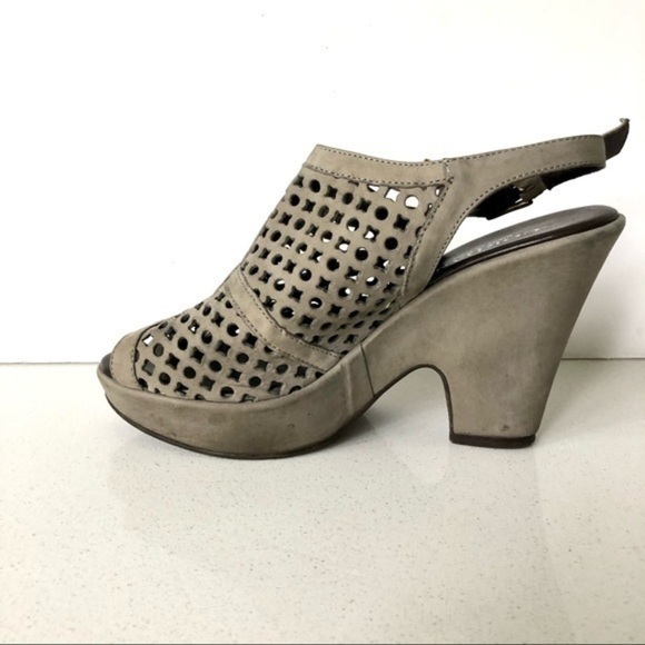 CORDANI wedge sandals size 38 - Picture 4 of 10